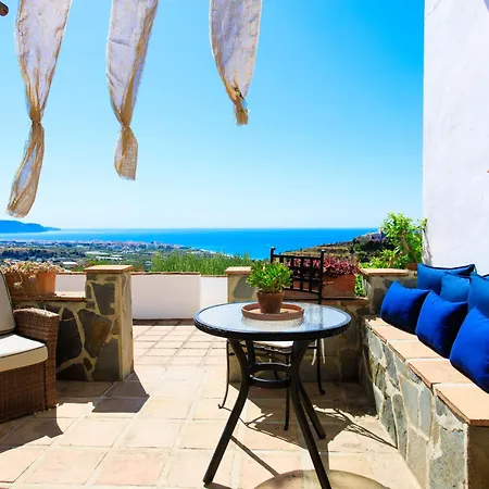 Camelia Blanca By Interhome